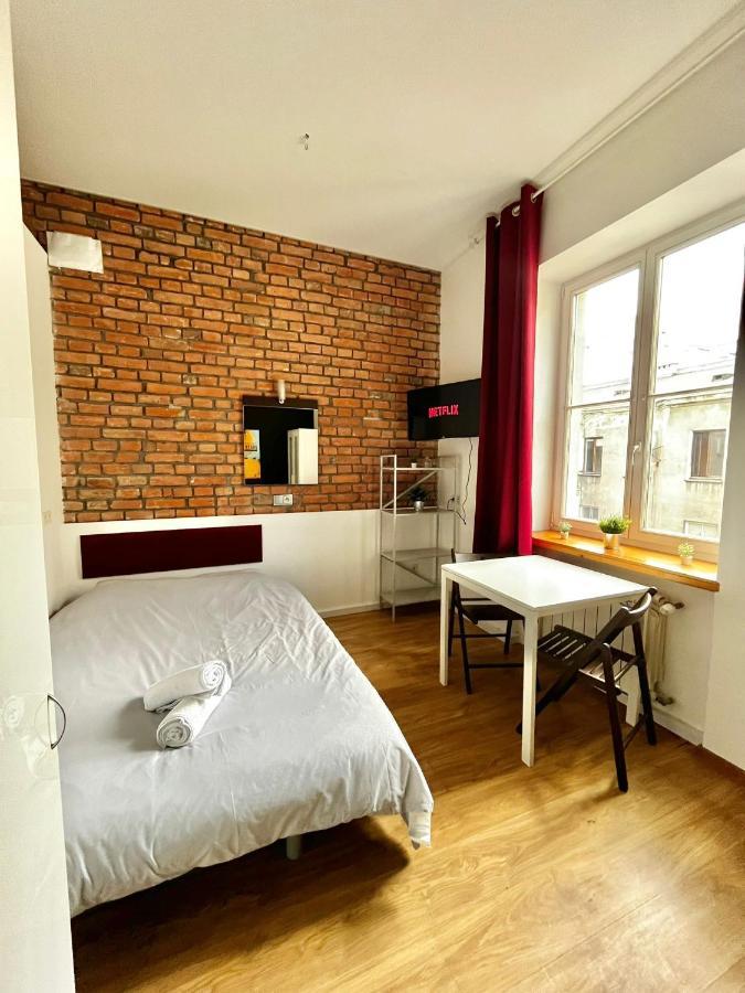 Bezagenta Rooms Centrum Warsaw Luaran gambar