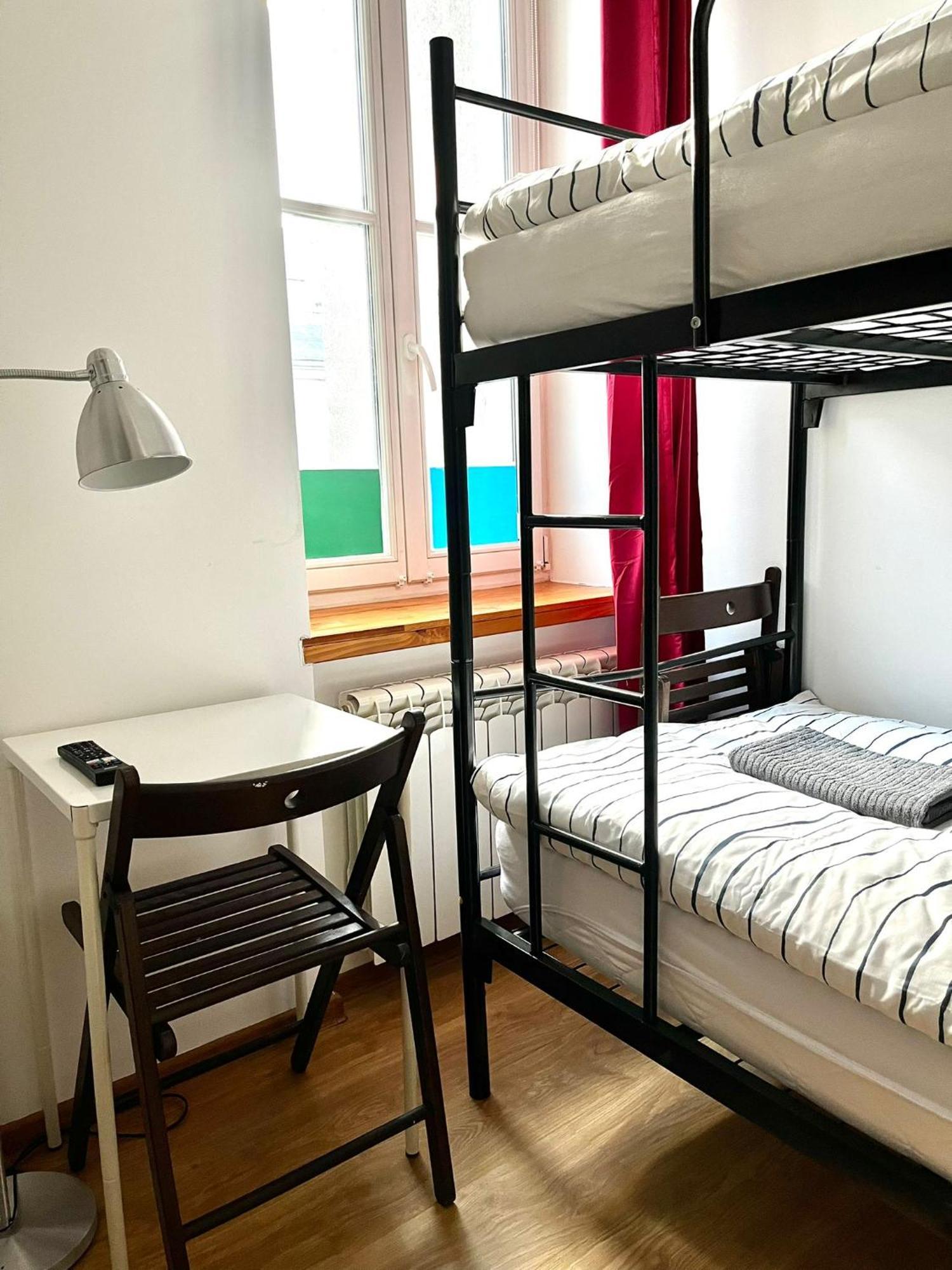 Bezagenta Rooms Centrum Warsaw Bilik gambar